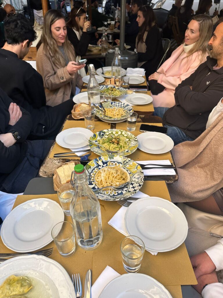 0c7eee38-c775-4bd2-9357-434e8935f48d